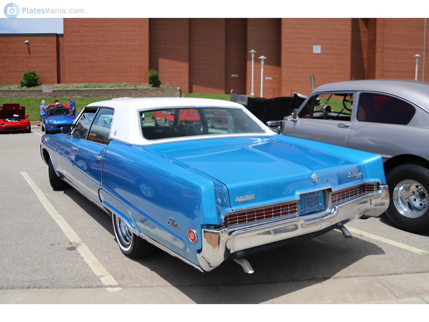 11923C, Buick Electra 3rd gen 1969 225 4-door Hardtop (48239/48439; C-body), 4th facelift, 1968–1969