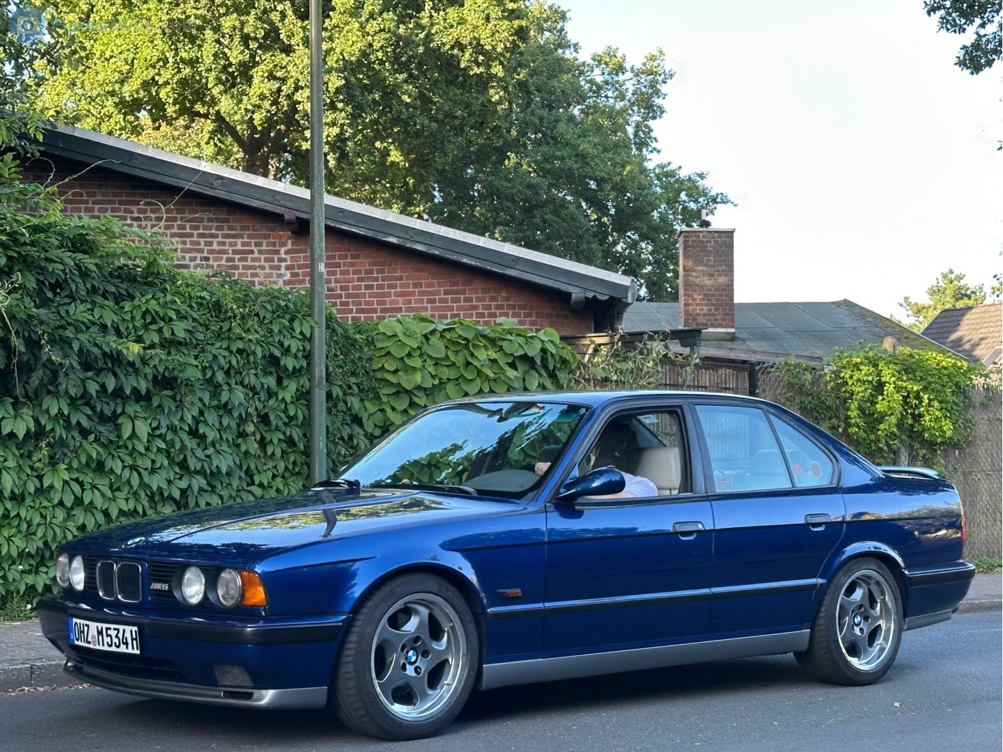 OHZ M 534 H, BMW M5 2nd gen Sedan (E34), 1988–1995