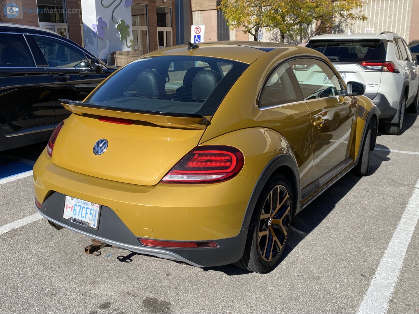 67CF51, Volkswagen Beetle 3rd gen Dune Coupé (A5), 2016–2018