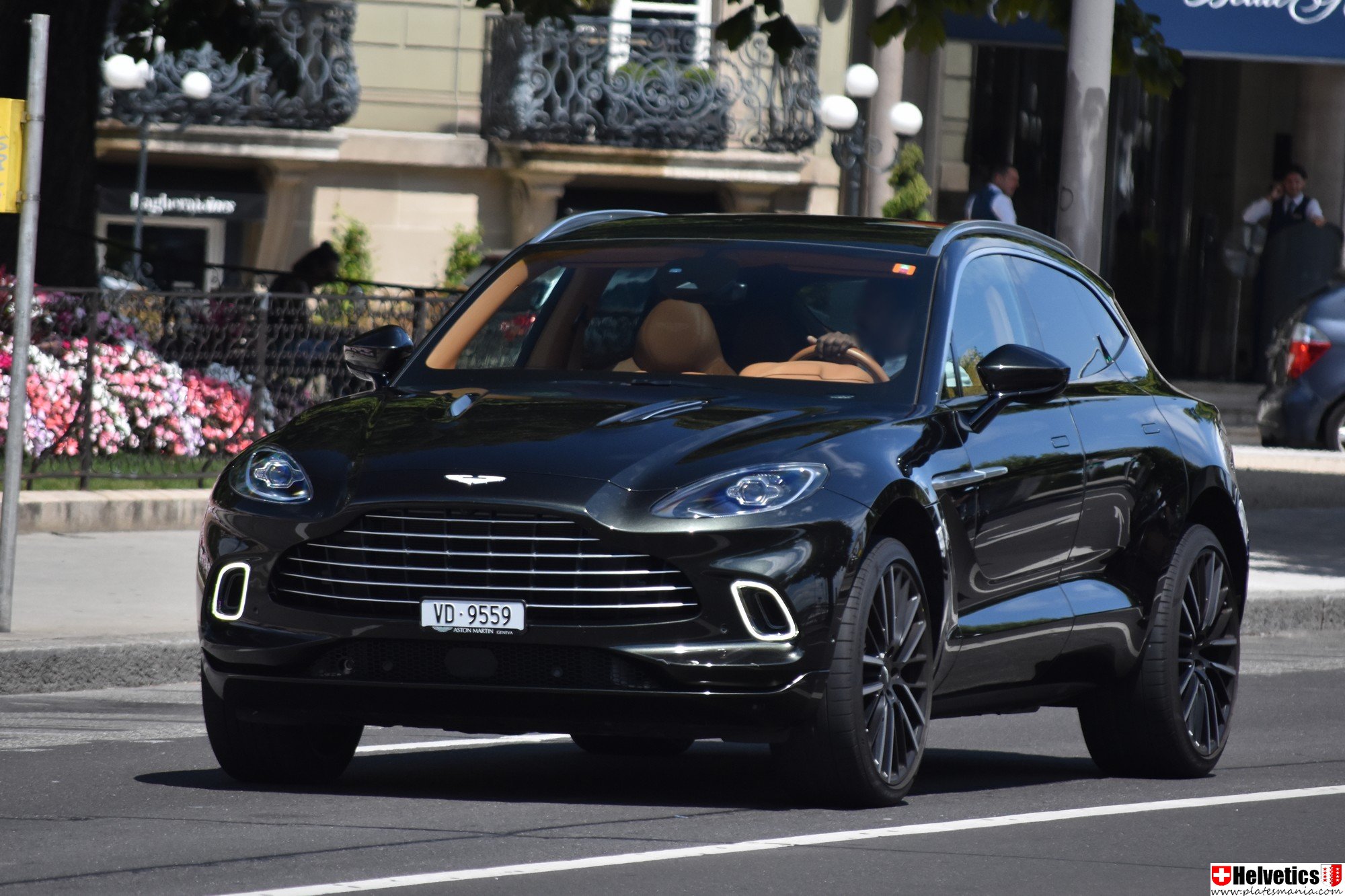 VD 9559, Aston Martin DBX DBX, 2020–2024