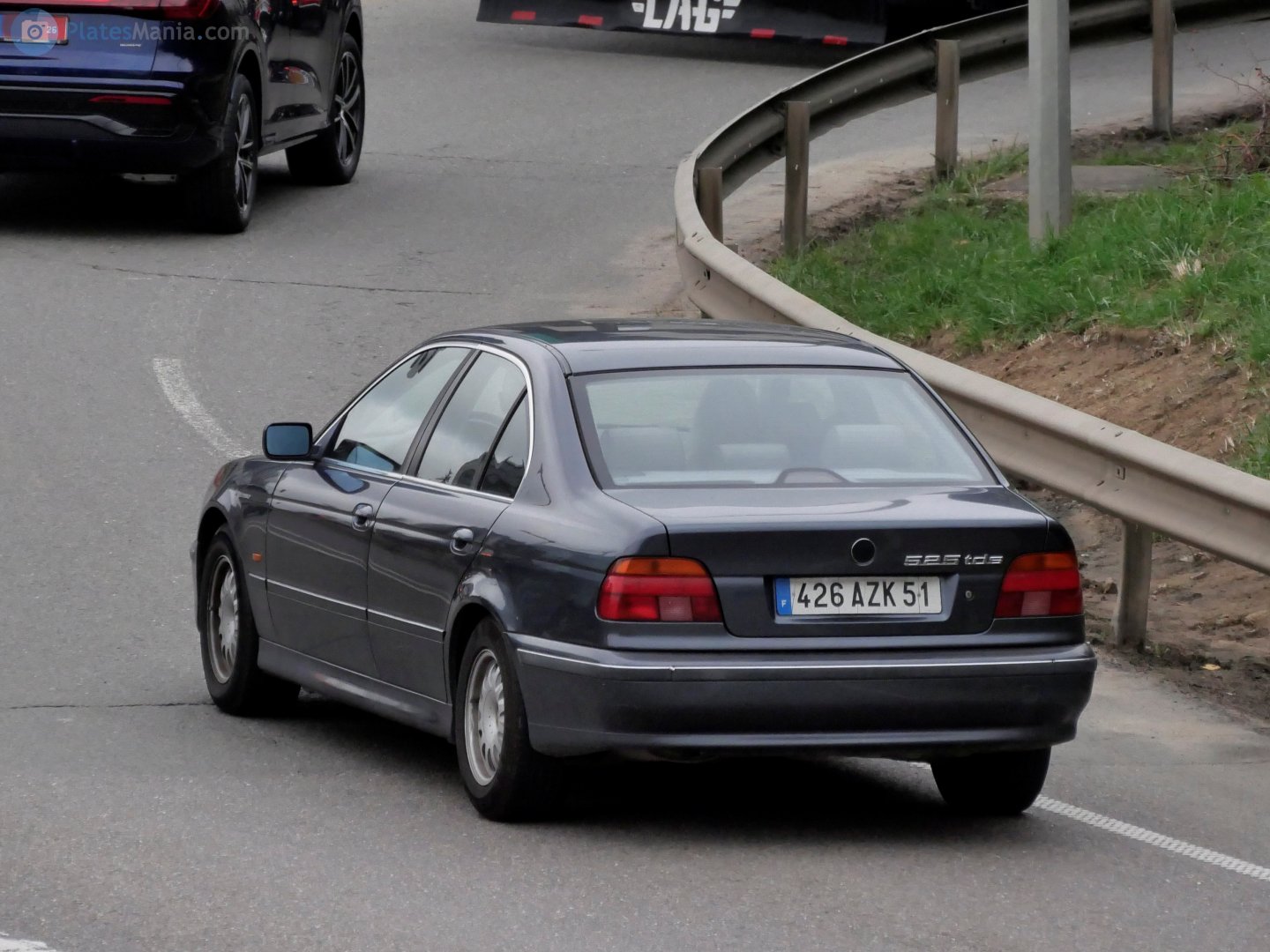426 AZK 51, BMW 5 Series 4th gen Sedan (E39), 1995–2003