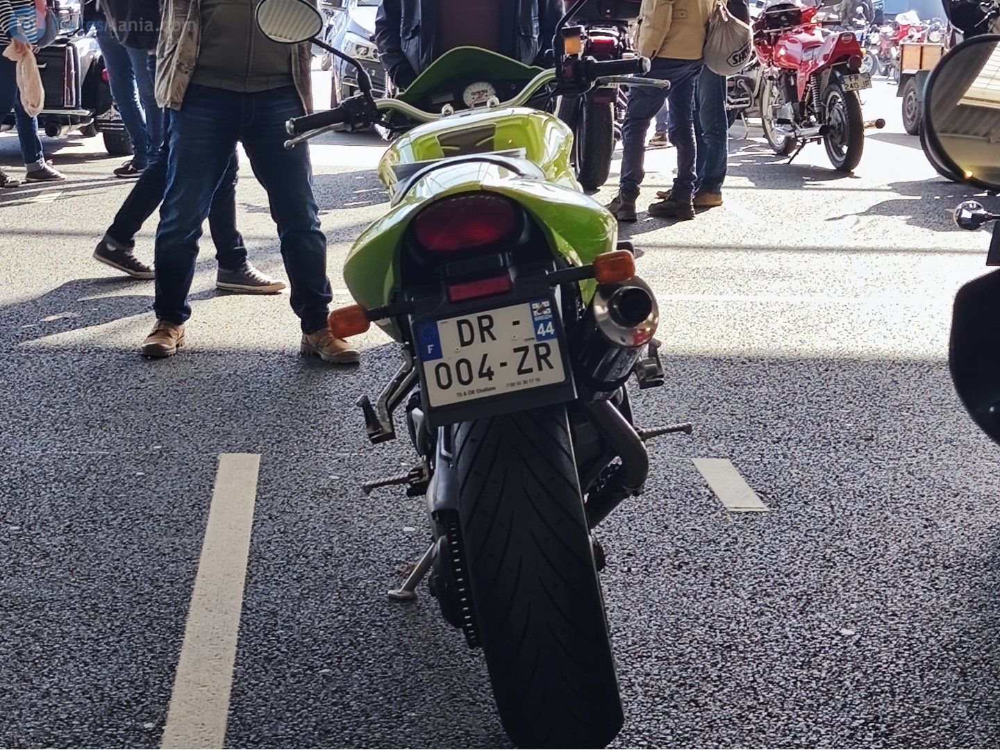 DR-004-ZR, Triumph Motorcycles Speed Triple 3rd gen 955i, 2002–2005