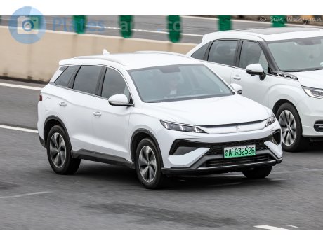 京A·G32526, BYD Song