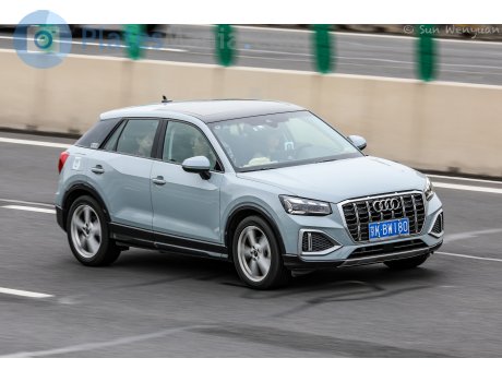 京K·BW180, Audi Q2