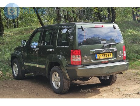 G-682-FK, Jeep Cherokee