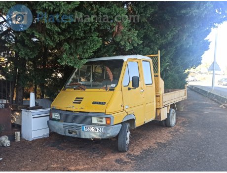 1820 SN 24, Renault Master