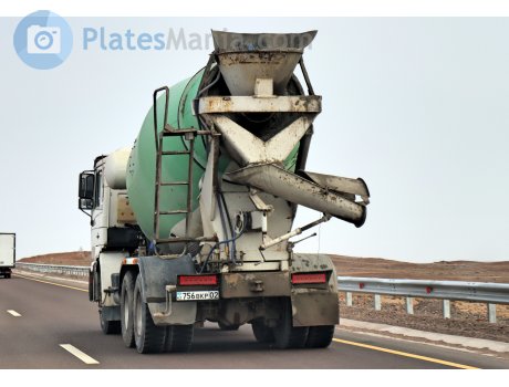 756 BKP 02, Shacman (Shaanxi) F2000