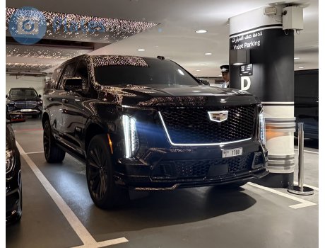 Y 7700, Cadillac Escalade