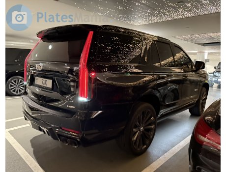 Y 7700, Cadillac Escalade