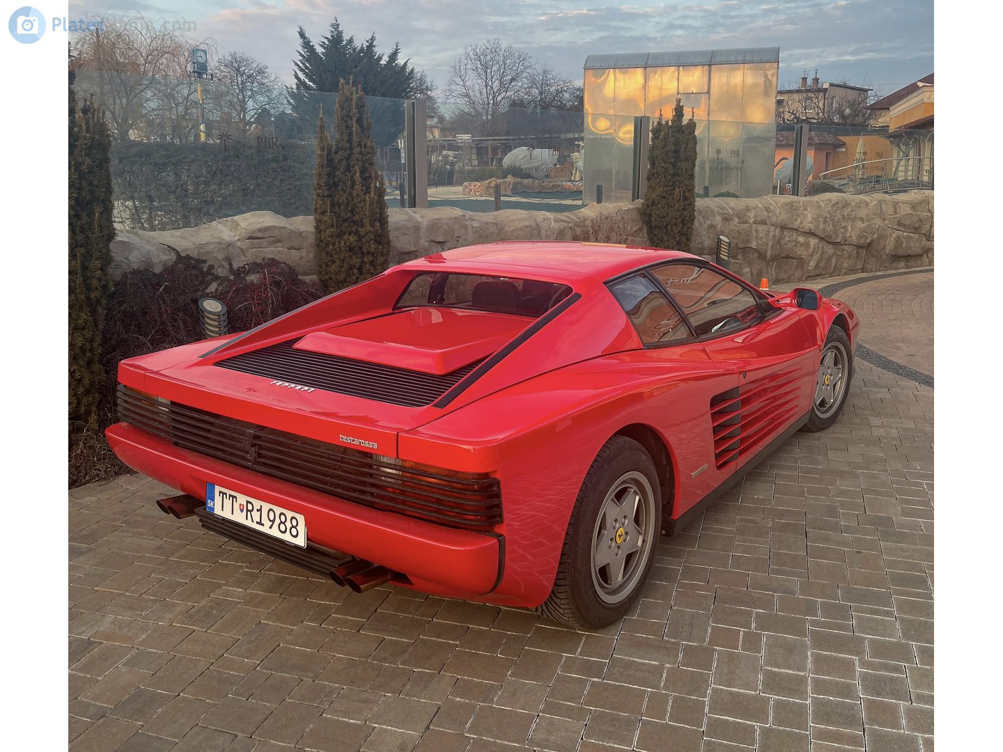 TT-R1988, Ferrari Testarossa 1st gen (F110), 1984–1991