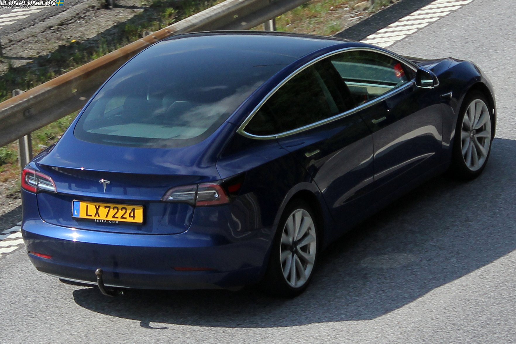 LX 7224, Tesla Model 3 1st gen (5YJ3), 2017–2023