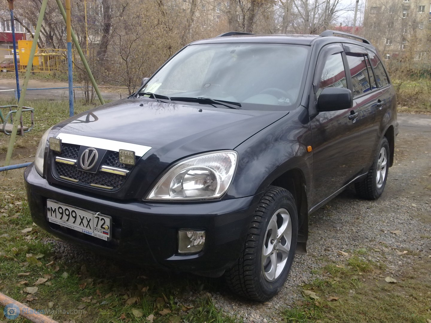 м 999 хх 72, Vortex Tingo 1st gen (T11), 2010–2012