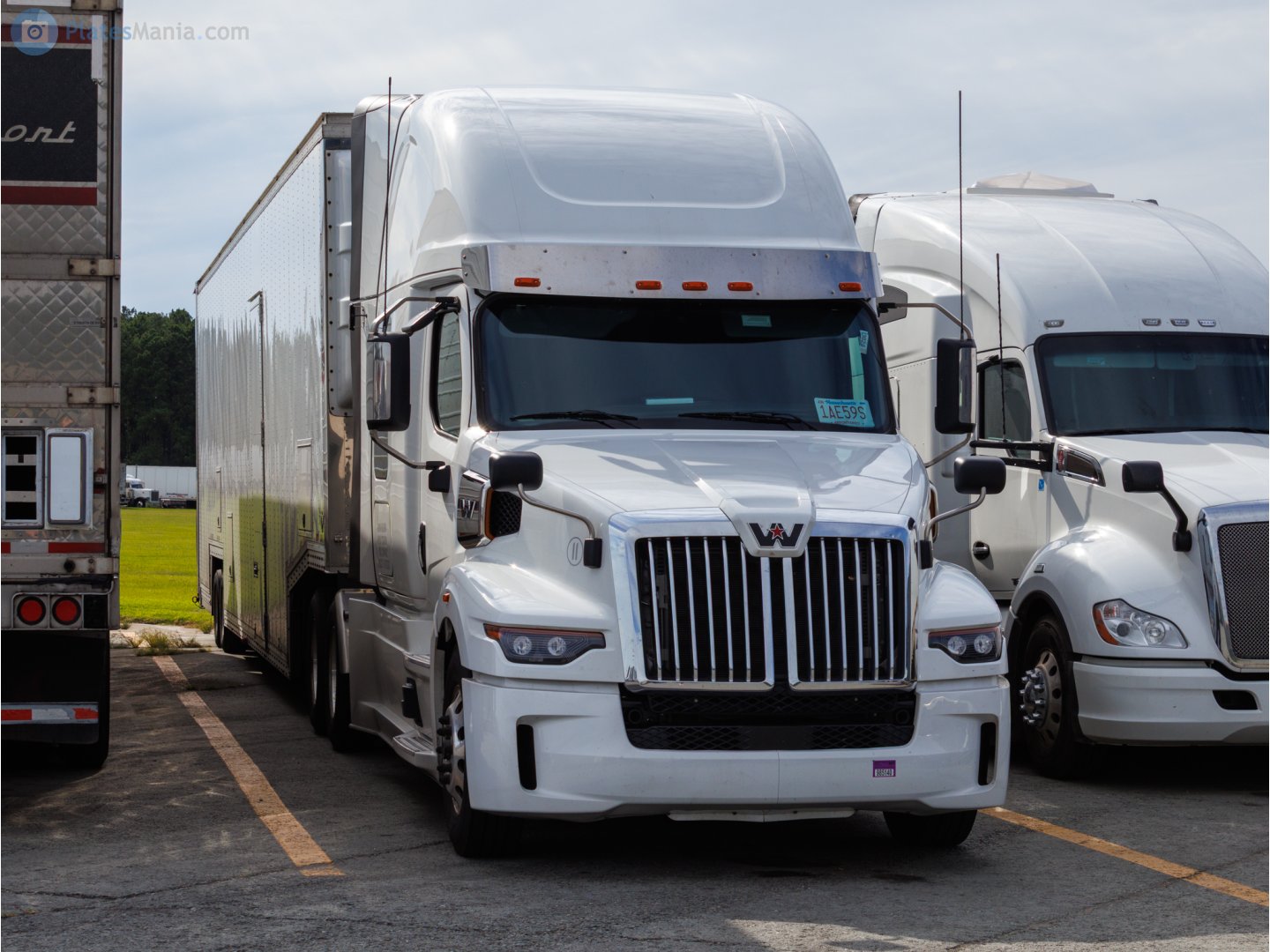 1AE59S, Western Star 57X 