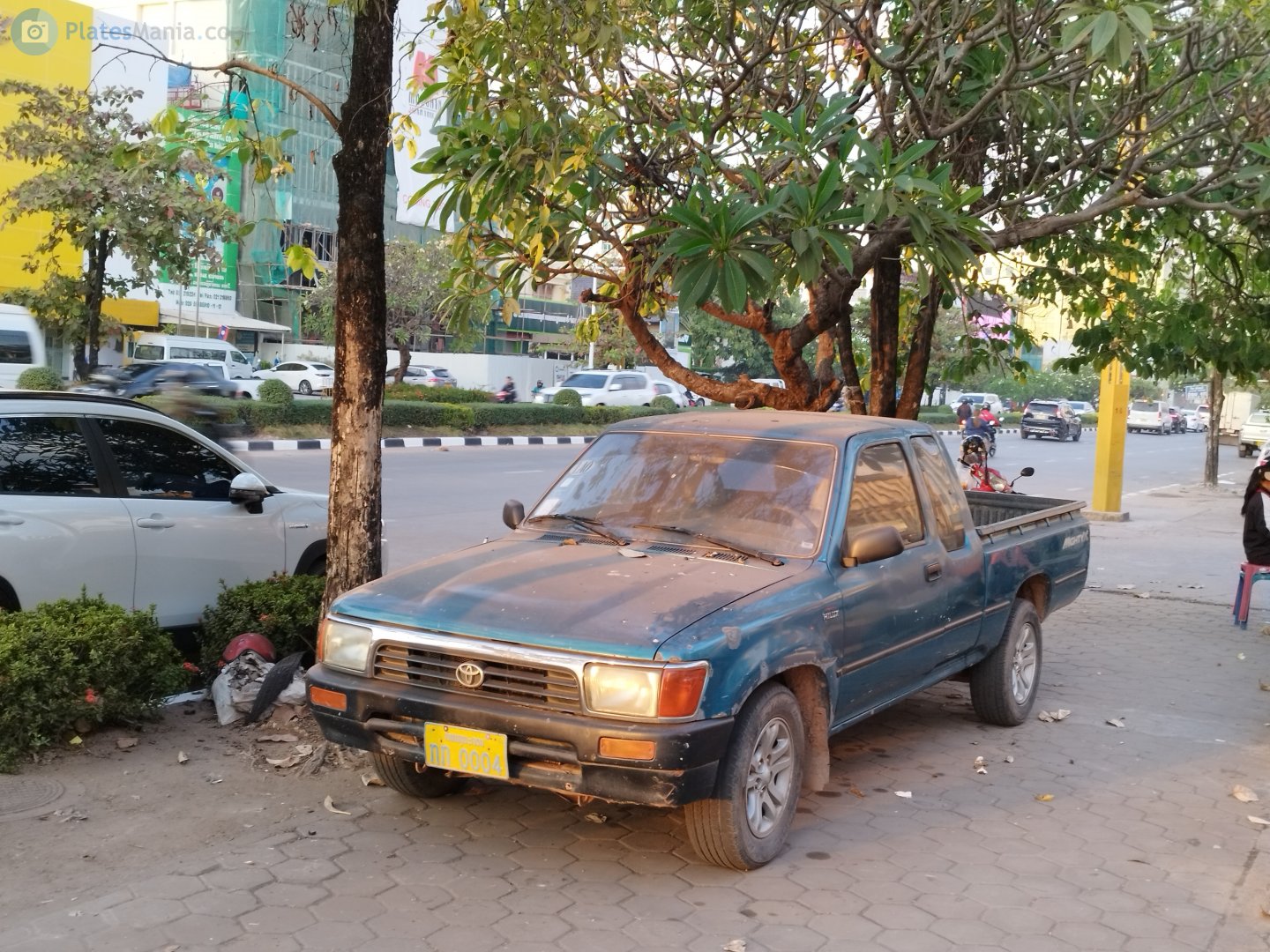 ກກ 0004, Toyota Hilux 5th gen (N80/N90/N100/N110), 1989–2005