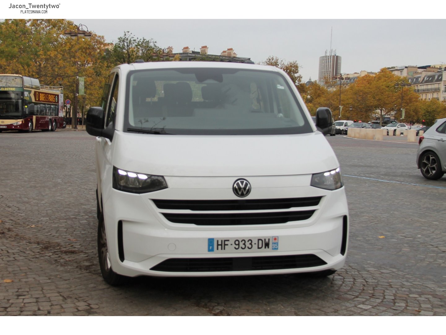 HF-933-DW, Volkswagen Caravelle T7, 2024–