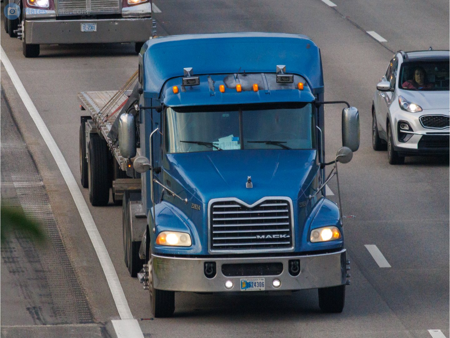 3624306, Mack Pinnacle 1st gen CXU, 2005­–2018