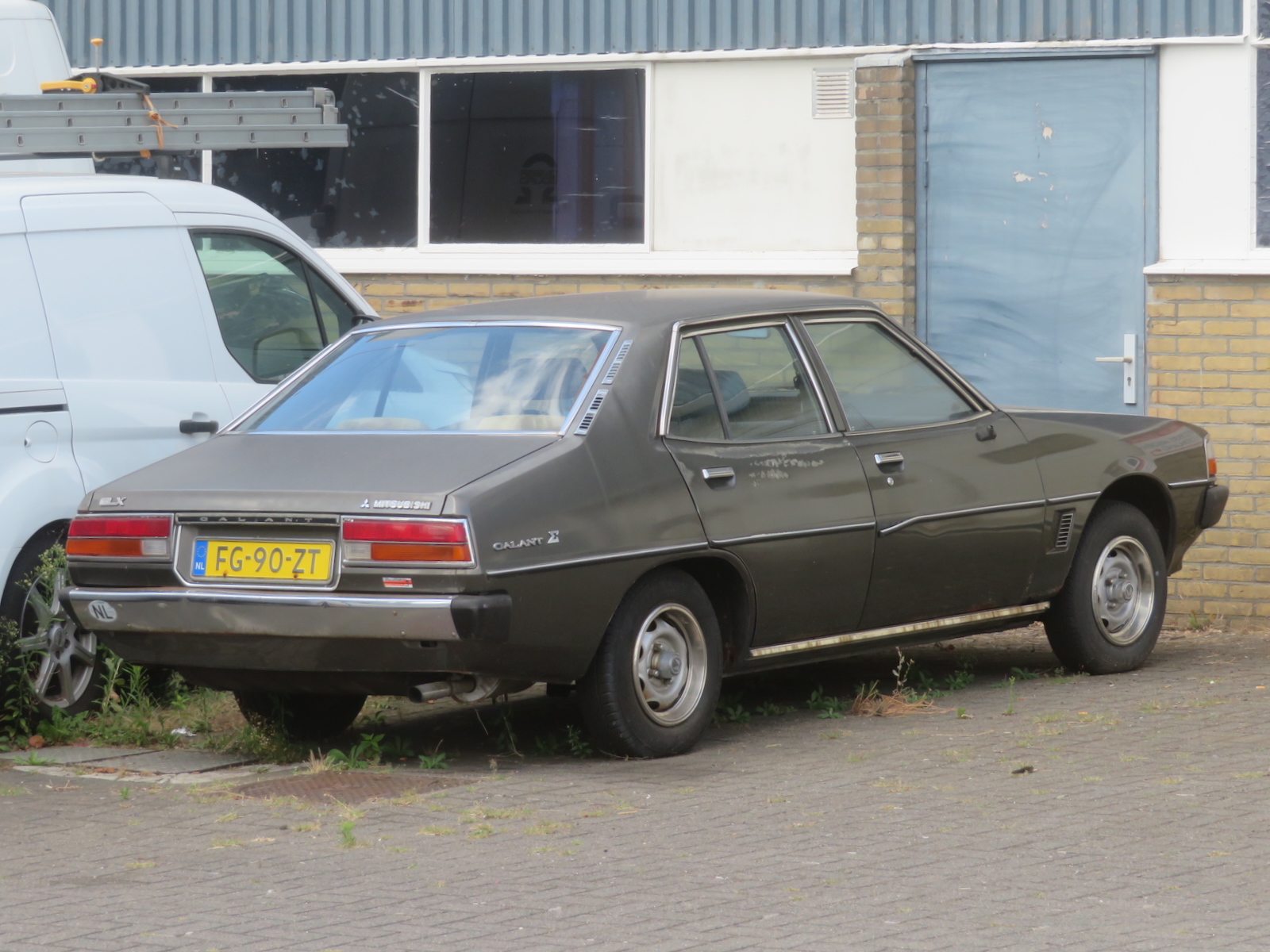FG-90-ZT, Mitsubishi Galant 3rd gen (Sigma) Sedan (A120/A130), 1976–1980