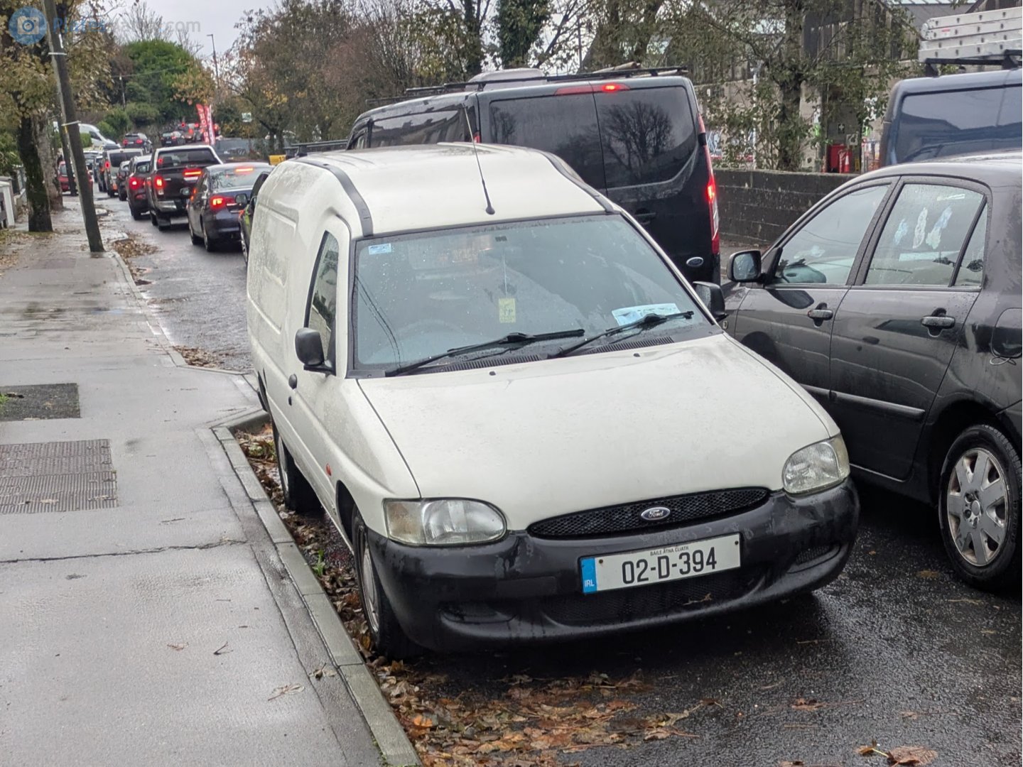 02-D-394, Ford Escort Express 6th gen, 1995–2002