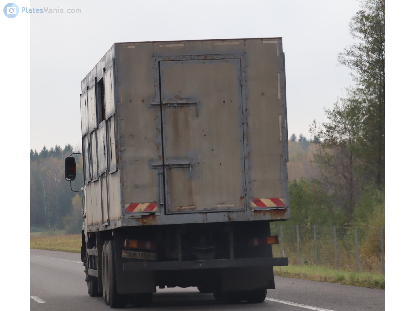 AK 1862-4, MAZ 6303 1st gen, 1990–2020