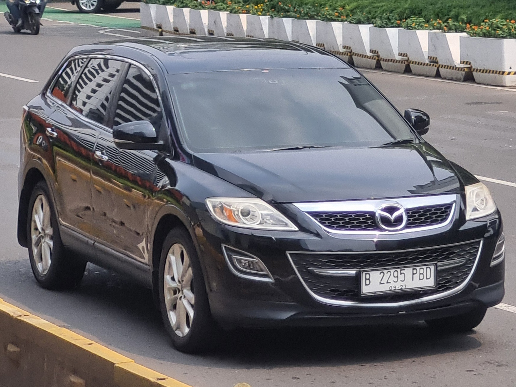 B 2295 PBD, Mazda CX-9 1st gen (TB), 2006–2013