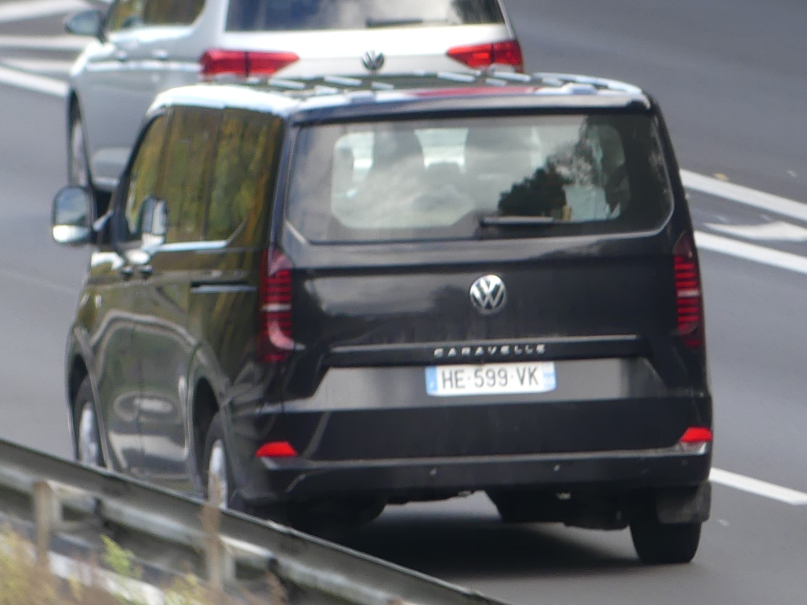 HE-599-VK, Volkswagen Caravelle T7, 2024–