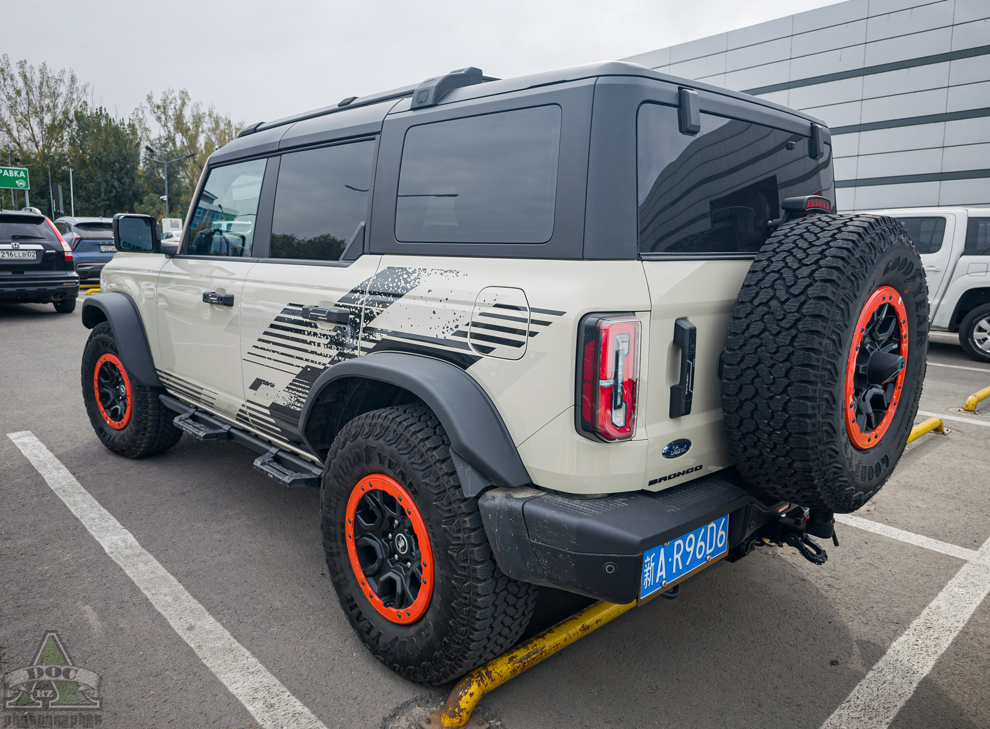 新A·R96D6, Ford Bronco 6th gen 5-door SUV (U725), 2021–