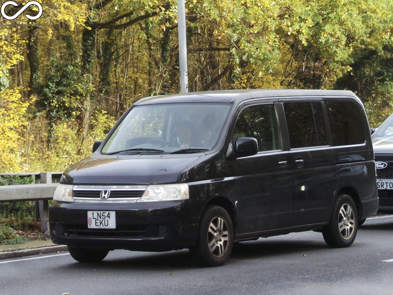 LN54EKU, Honda Stepwgn 2nd gen (RF3), 2001–2005