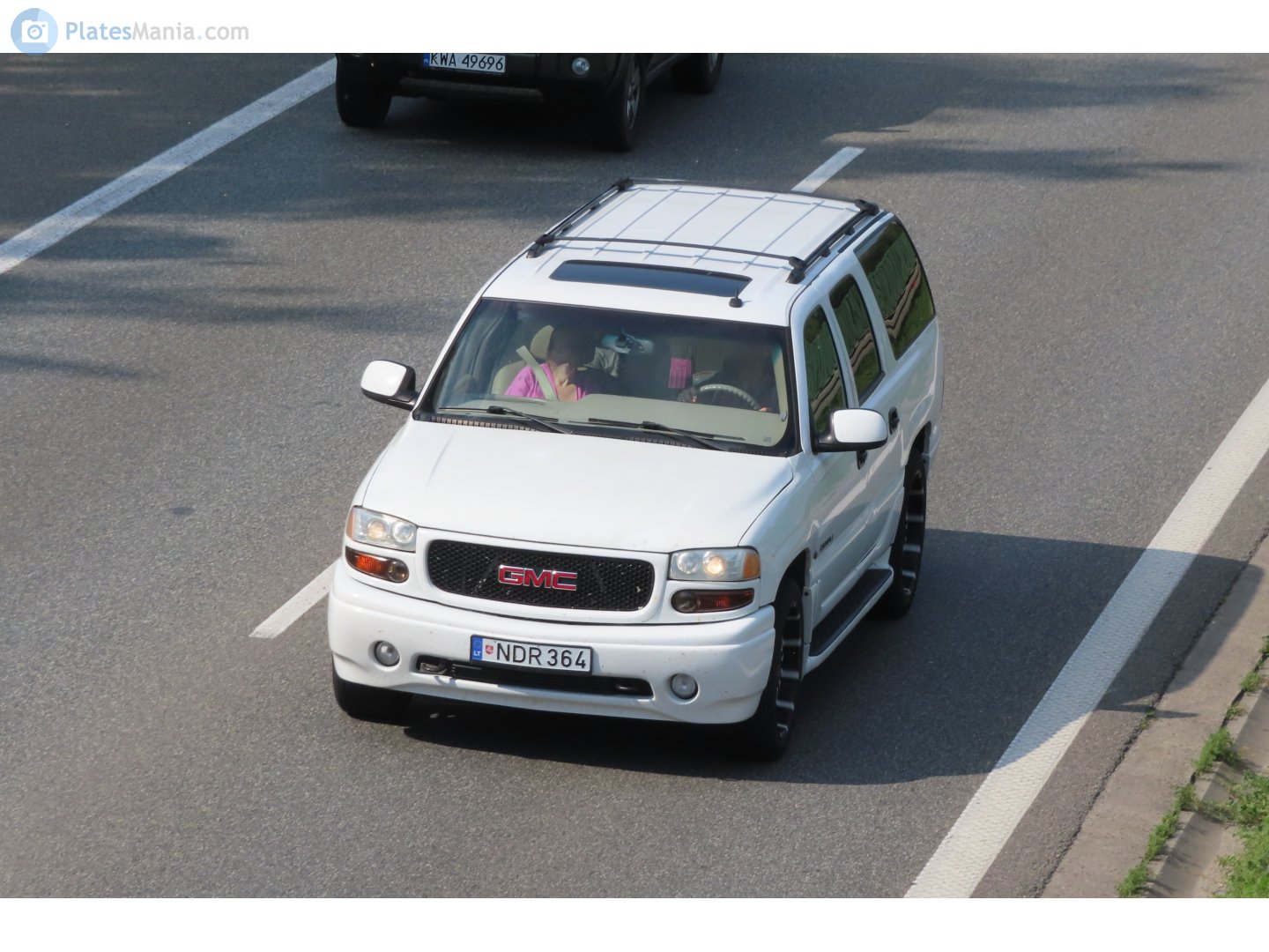 NDR 364, GMC Yukon 2nd gen (GMT820), 2000­–2006