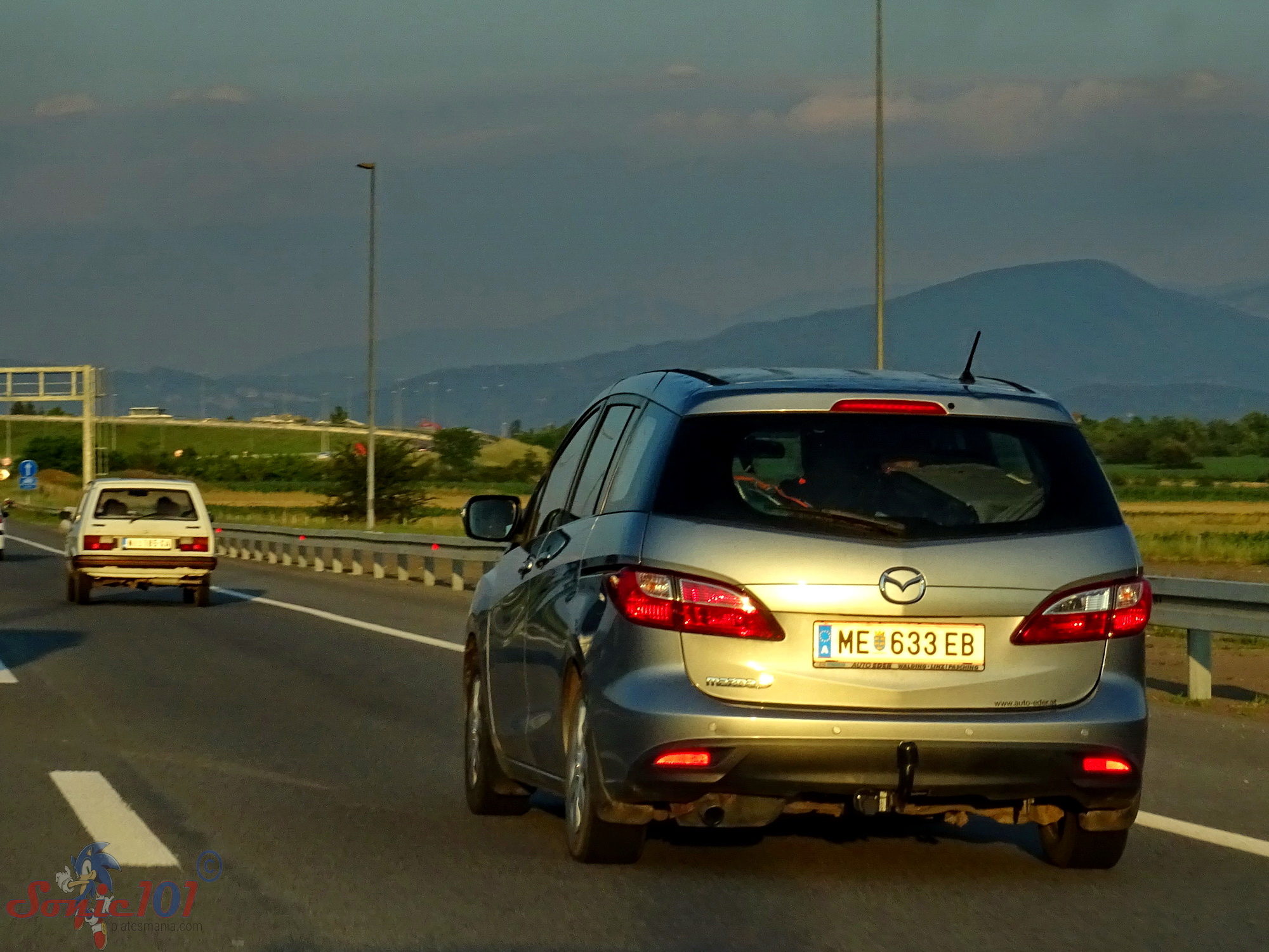 ME 633 EB, Mazda 5 2nd gen (CW), 2010–2015