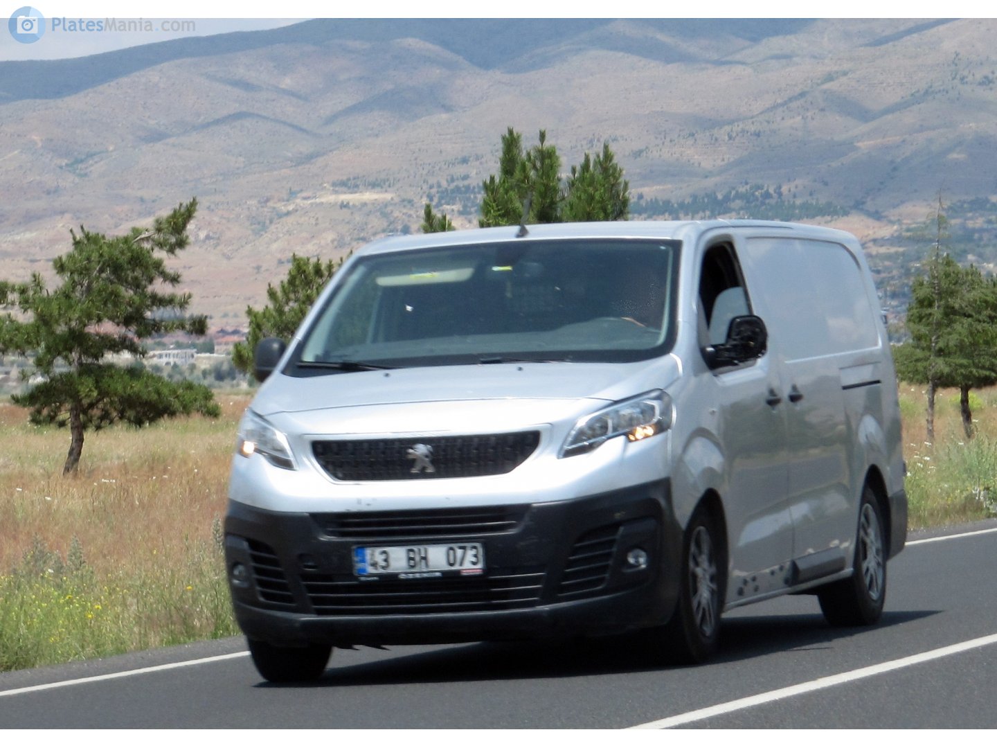 43 BH 073, Peugeot Expert 3rd gen (K0), 2016–2024