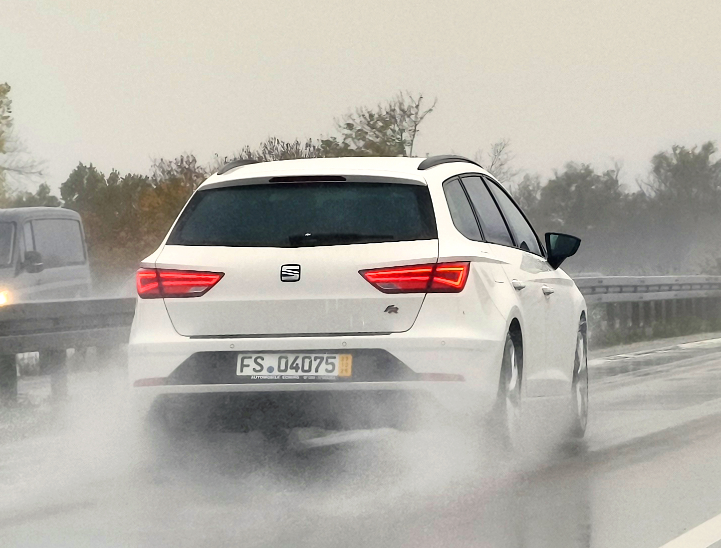 FS 04075, SEAT León 3rd gen SportsTourer (5F5/5F8), 2013–2020