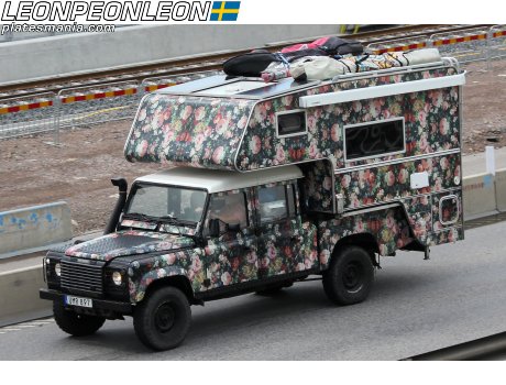 UMR 897, Land Rover Defender