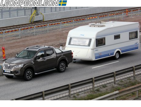 YZP 374, Renault Alaskan