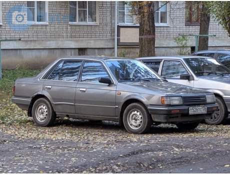 т526тс136, Mazda 323