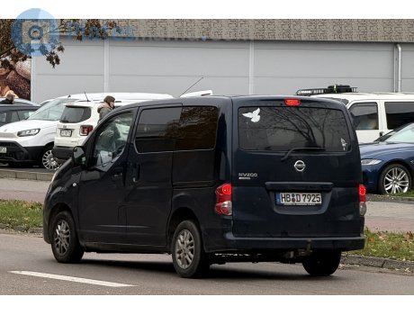 HB D 7925, Nissan NV200