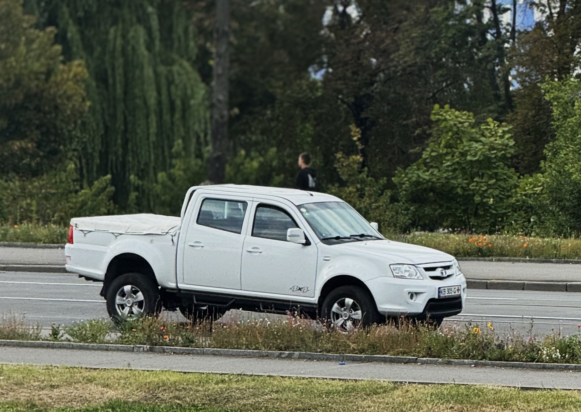 KB 305 G, Tata Xenon 1st gen, 2007–