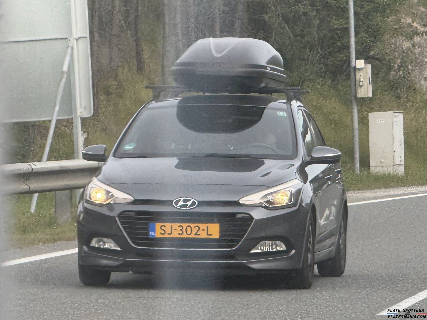 SJ-302-L, Hyundai i20 2nd gen Active Hatch (GB/IB), 2014–2020