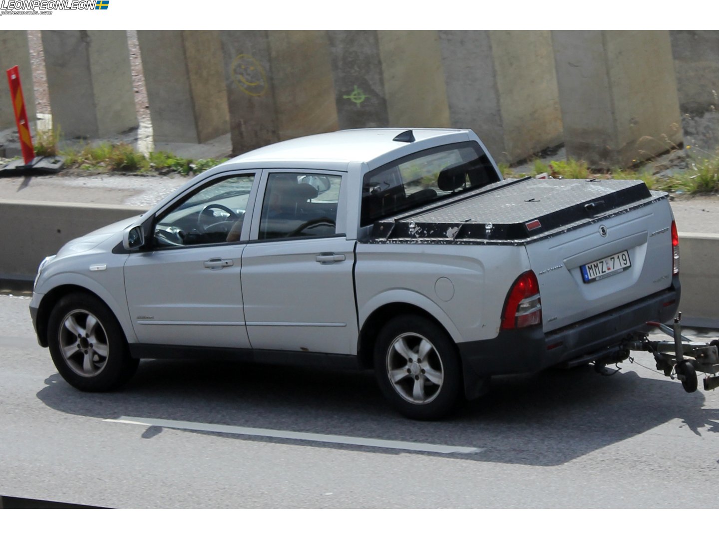 MMZ 719, SsangYong (KGM) Actyon 1st gen Sports Pickup (QJ; Q100), 2006–2011