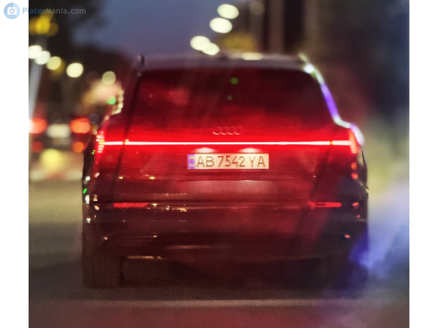 AB 7542 YA, Audi Q8 1st gen e-tron SUV, facelift, 2022–2025