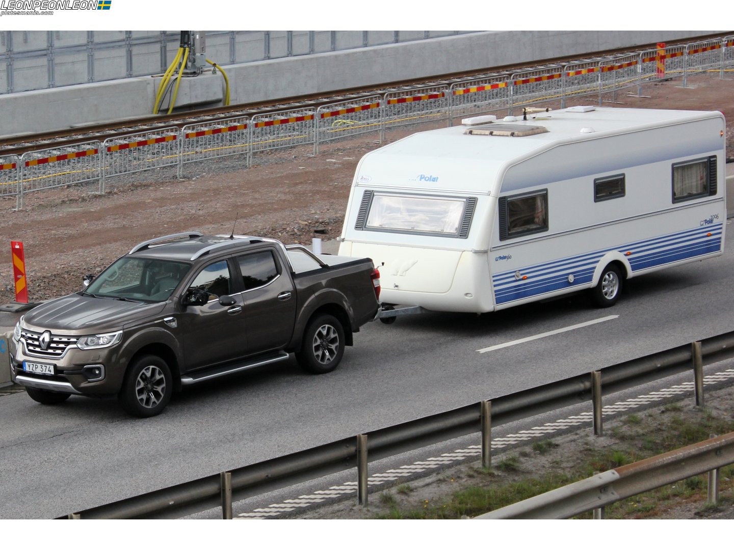 YZP 374, Renault Alaskan 1st gen (U55), 2017–