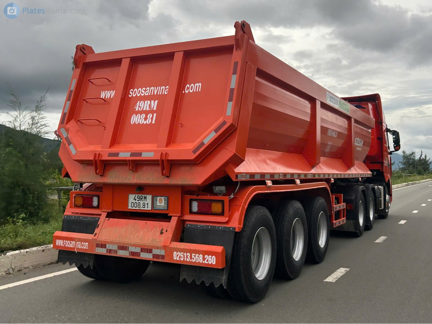 49RM-008.81, Specialty plates 