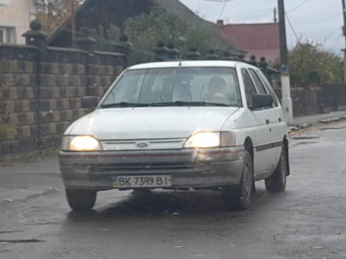 BK 7389 BI, Ford Escort 5th gen Turnier Wagon (ANL; Global-market), 1990–1995