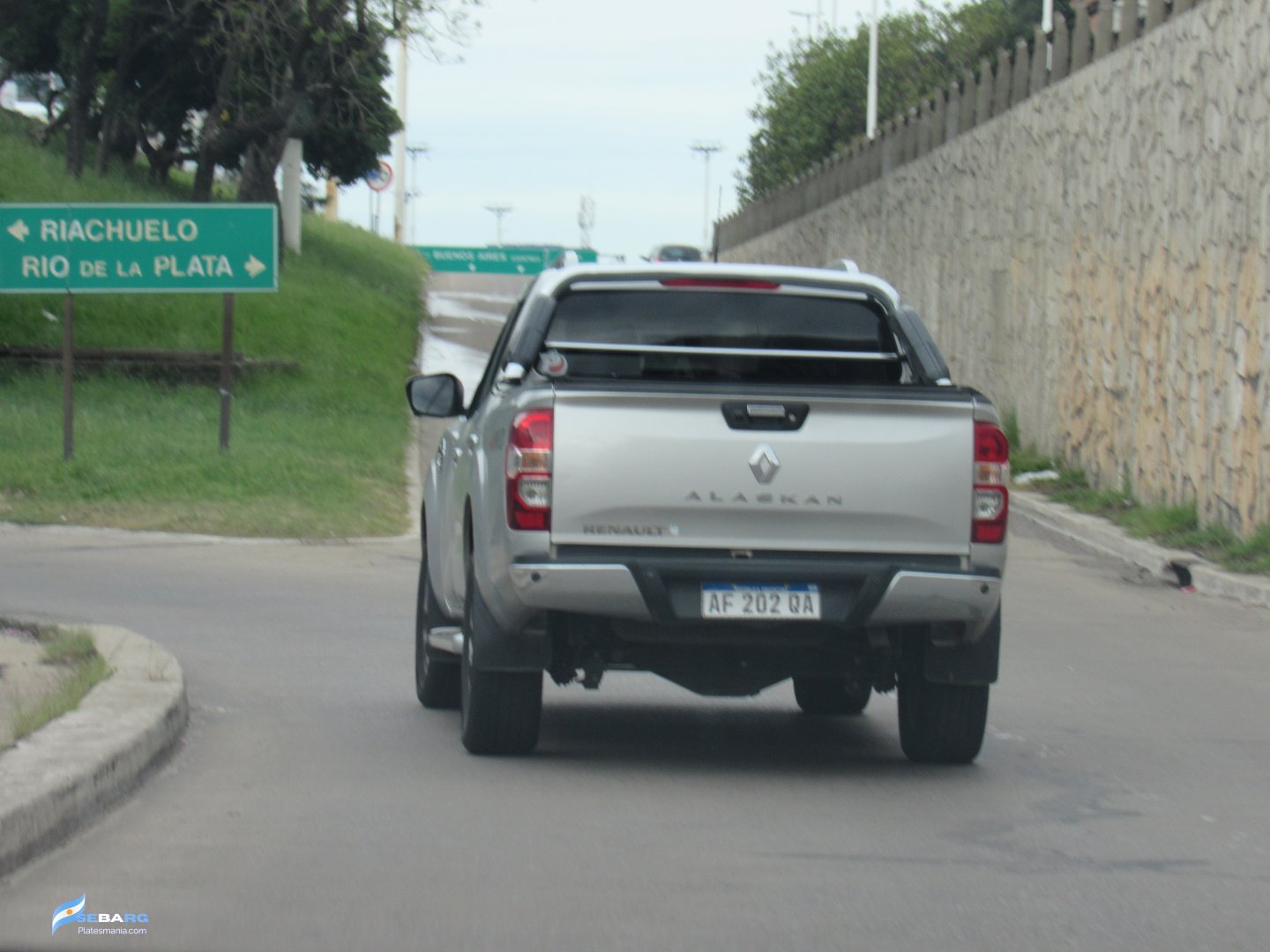 AF 202 QA, Renault Alaskan 1st gen (U55), 2017–