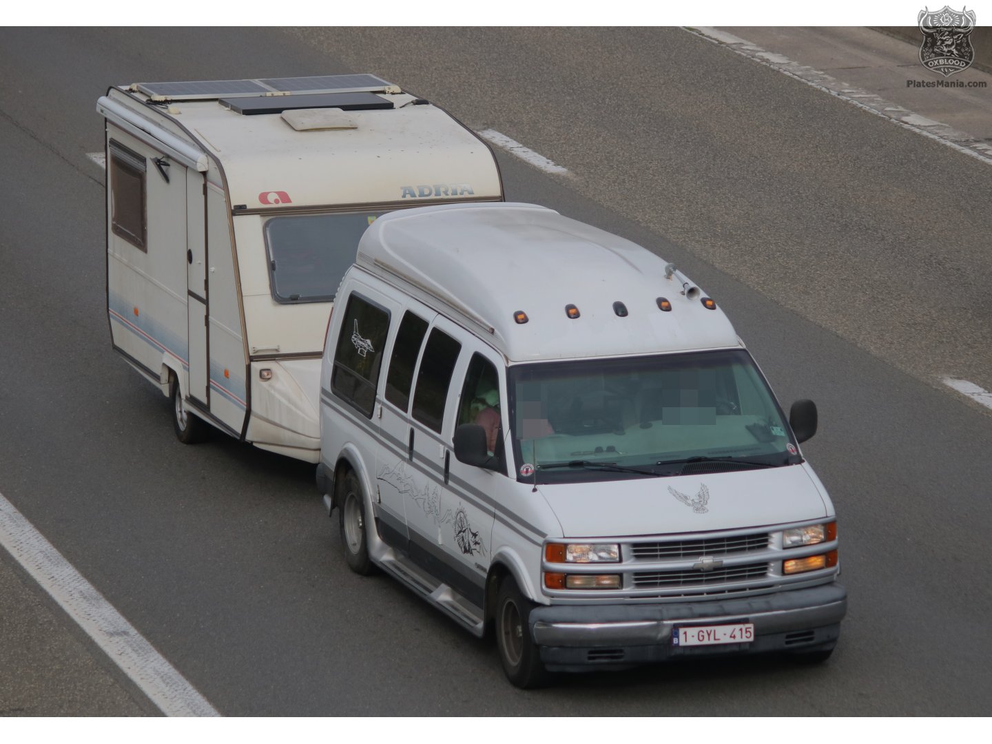 1-GYL-415, Chevrolet Express 1st gen (GMT600), 1995–2002
