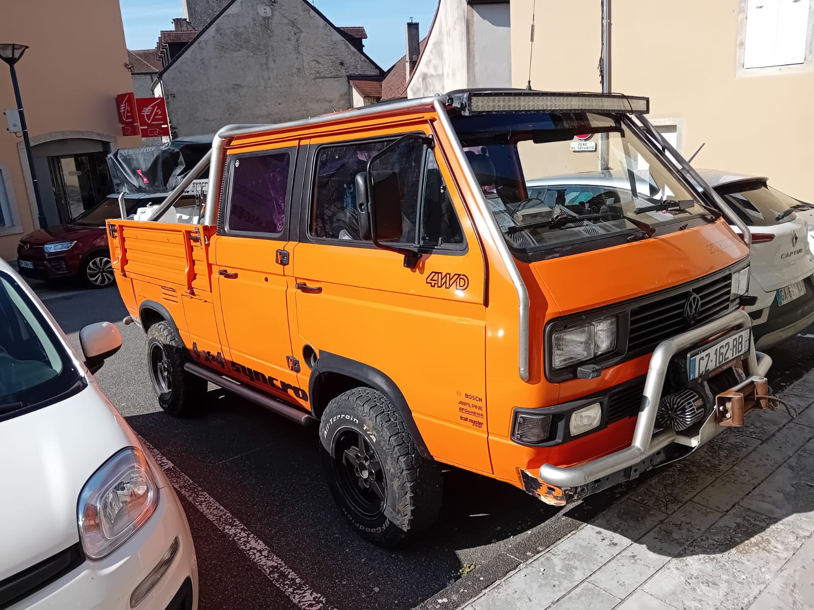 CZ-162-RB, Volkswagen Transporter 3rd gen Double Cab Pickup (T3), 1979–1992