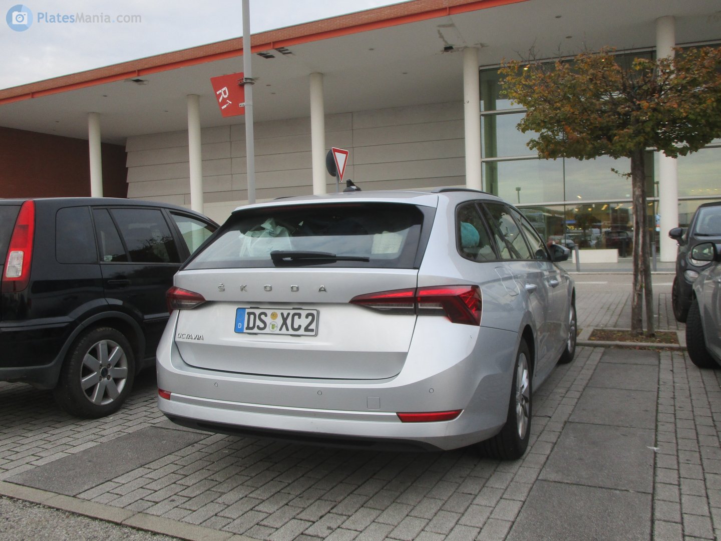 DS XC 2, Skoda Octavia 4th gen Combi (NX5), 2019–2024