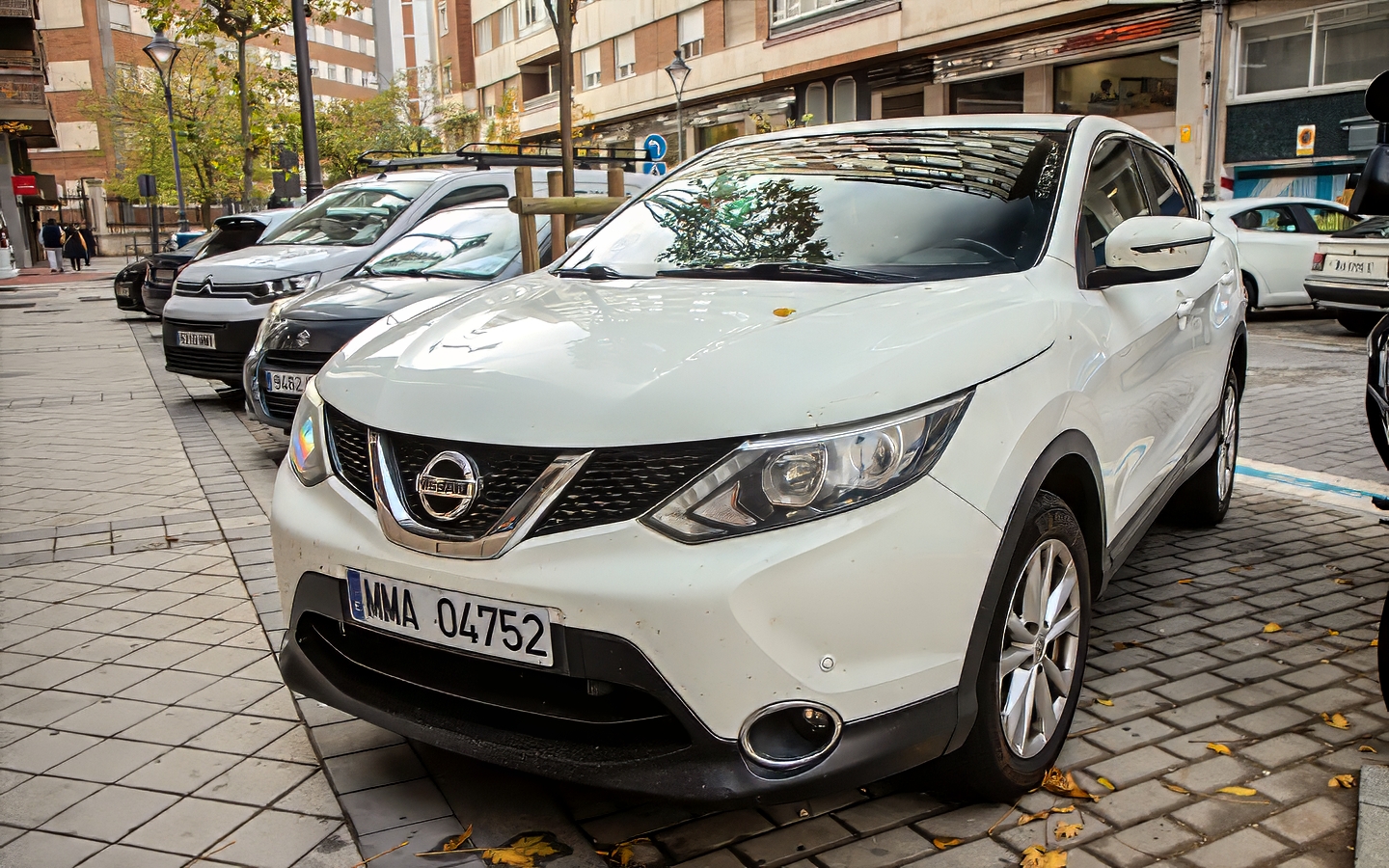 MMA 04752, Nissan Qashqai 2nd gen (J11), 2014–2017 (–2019 for others)