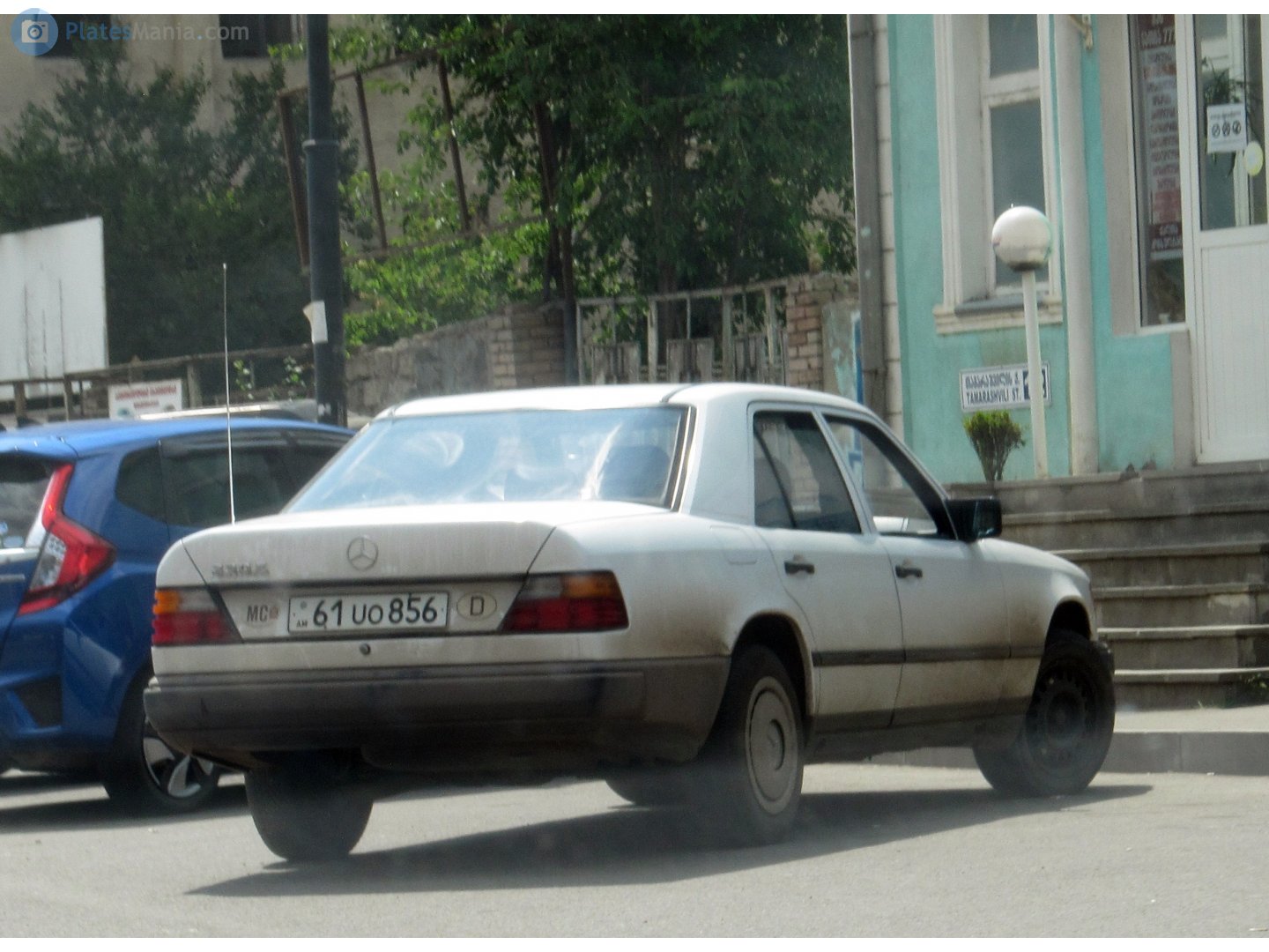 61 UO 856, Mercedes-Benz E-Klasse 1st gen Sedan (W124), 1984­–1995