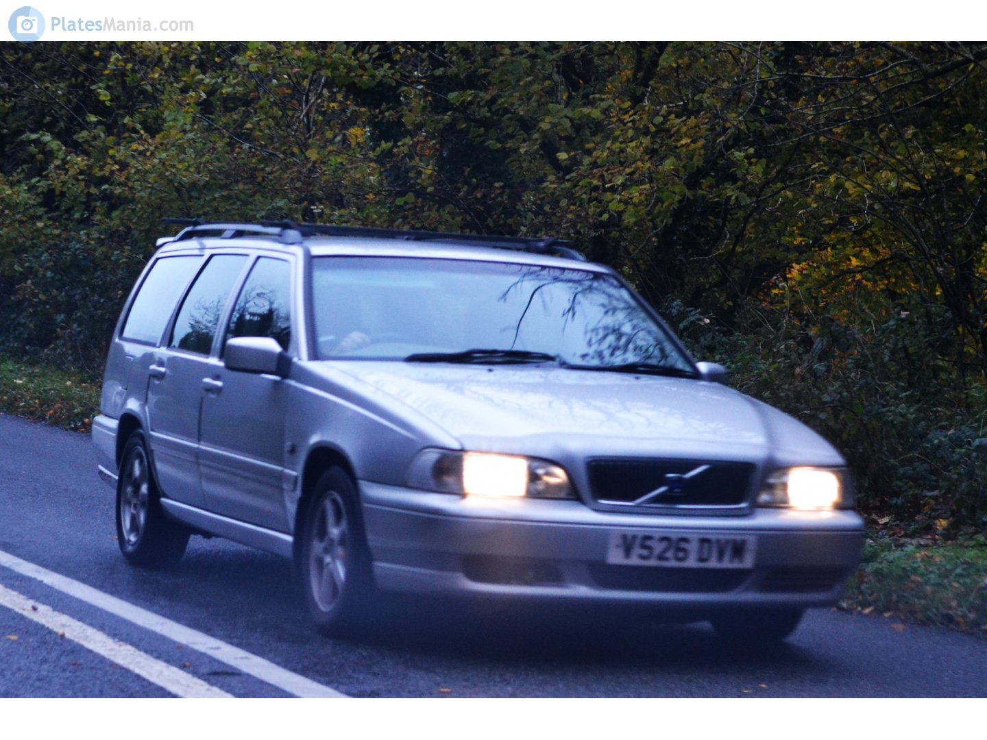 V526DVM, Volvo V70 1st gen (875/876), 1996–2000