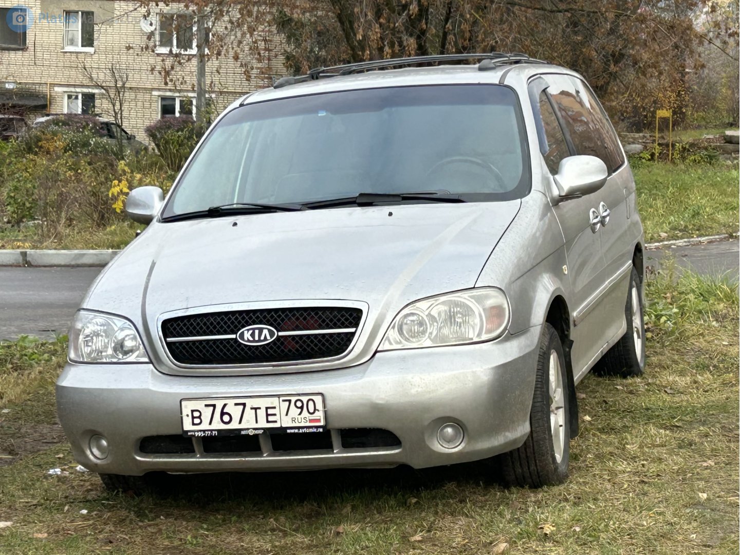в 767 те 790, Kia Carnival 1st gen (II) (KV), facelift, 2001–2006